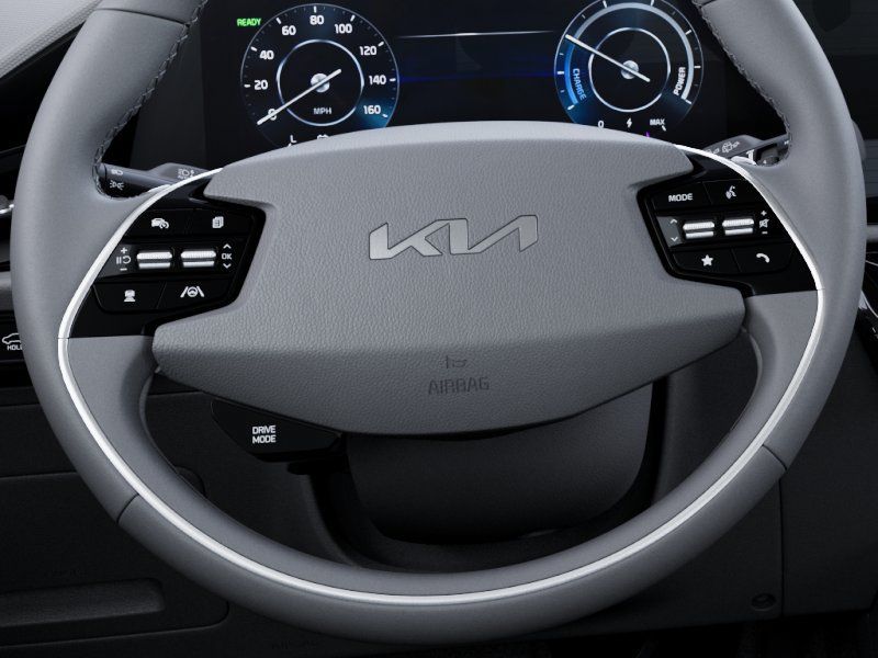 New 2026 Interstellar Gray Kia Wind image 22