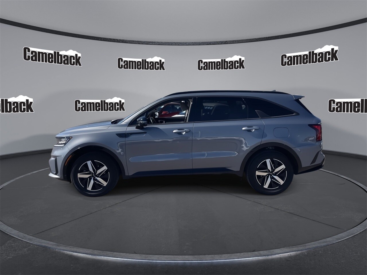 2022 Kia Sorento S photo 3