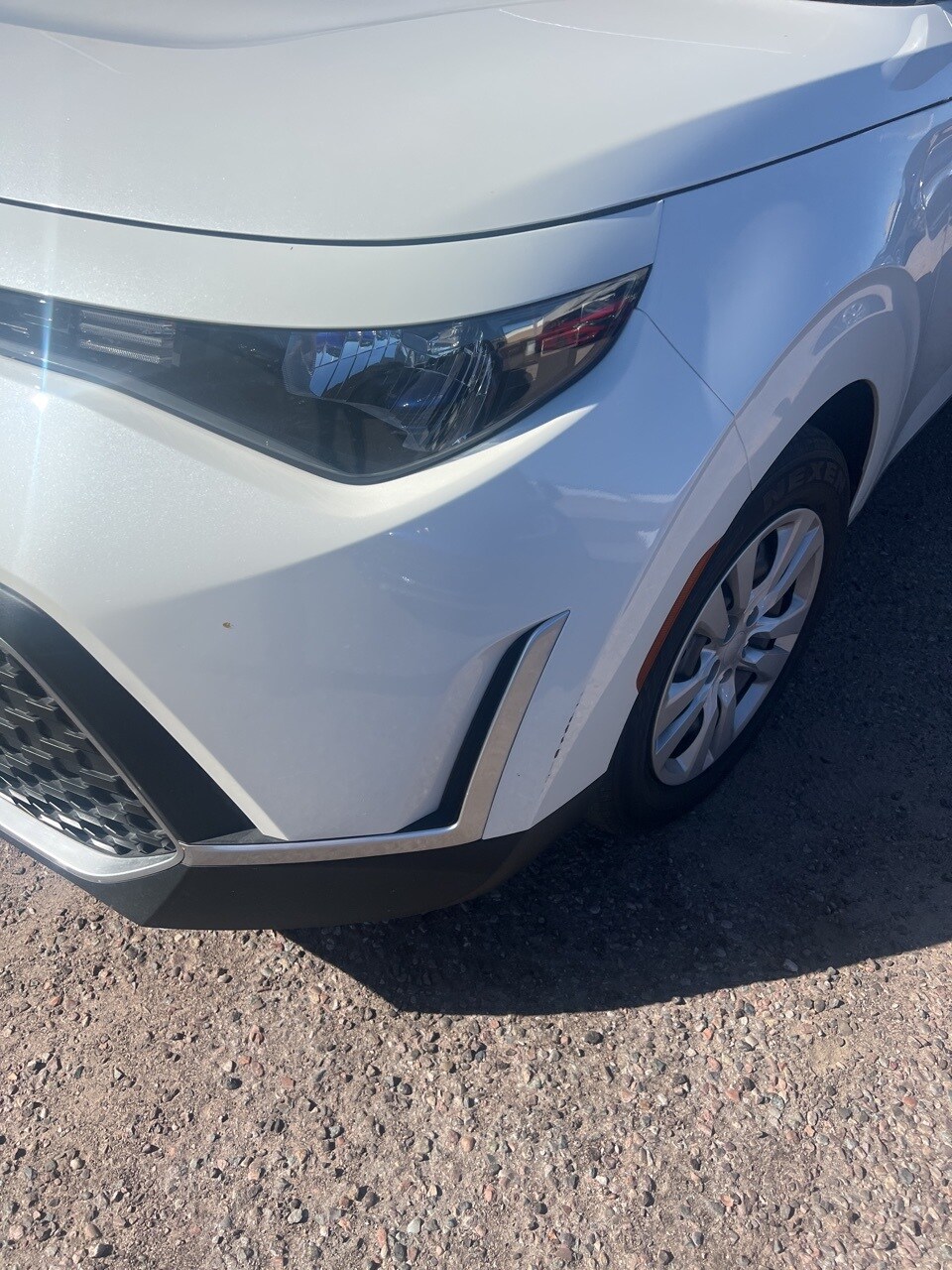 2023 Kia Soul LX photo 3