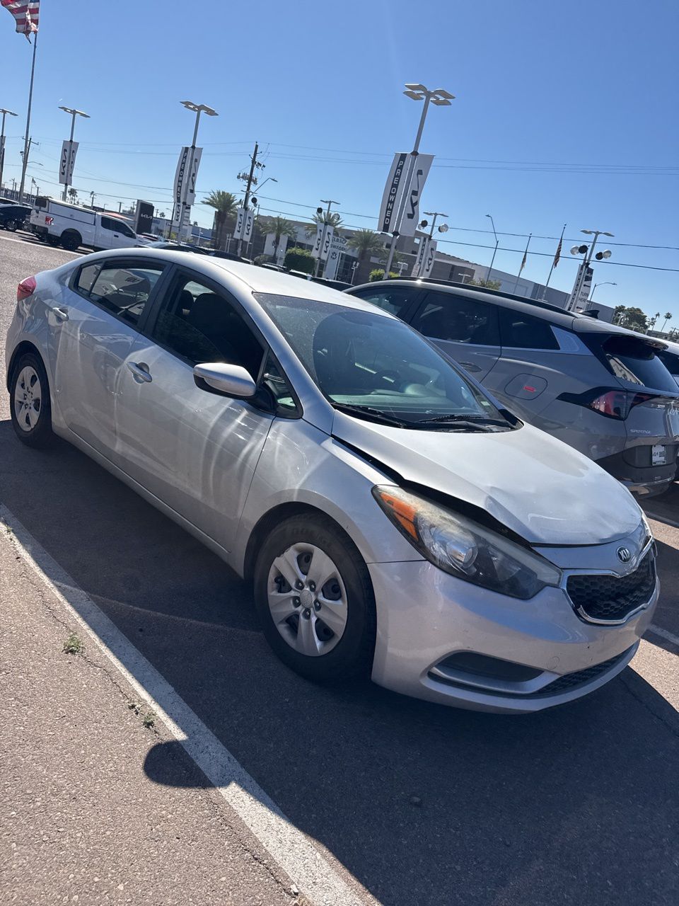 Used 2016 Silky Silver Kia LX FWD image 11