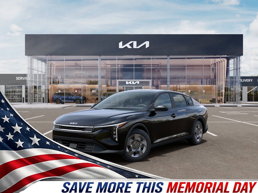 2026 Kia K4 LX AT's photo