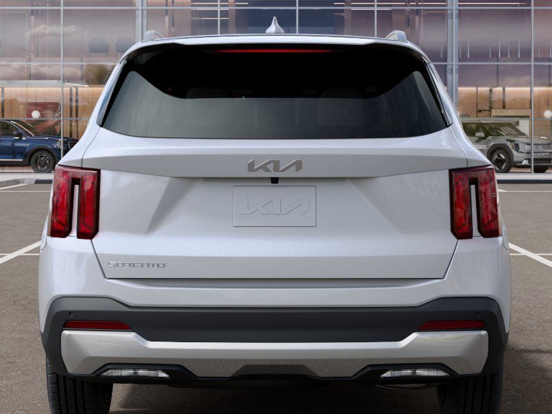 New 2026 Glacial White Pearl Kia S image 13