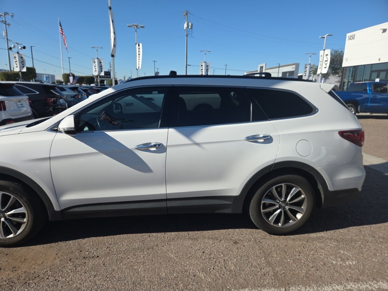 2017 Hyundai Santa Fe SE