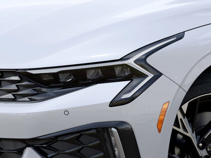 New 2026 Snow White Pearl Kia GT-Line image 10