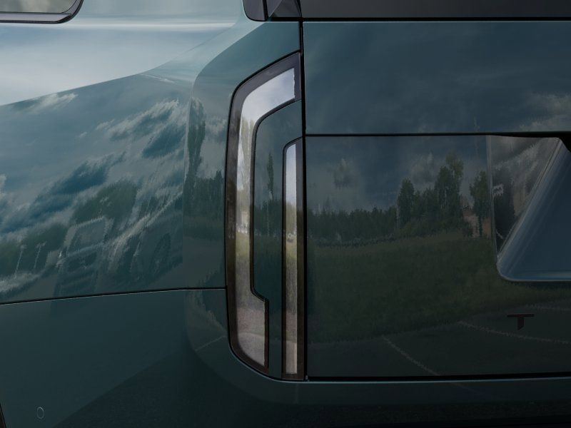 New 2027 Black Jade Green Kia X-Line EX image 11
