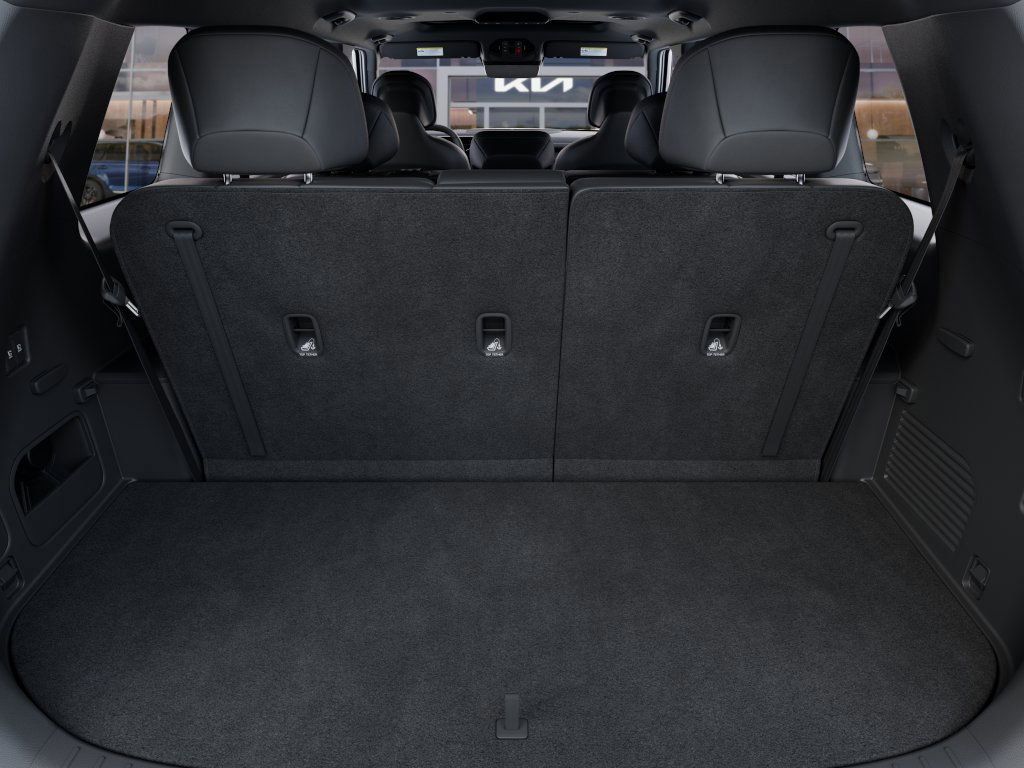 New 2027 Ebony Black Kia EX image 19