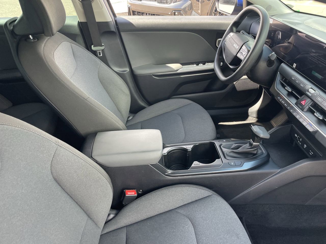 Certified Used 2025 Deep Sea Blue Kia  image 11