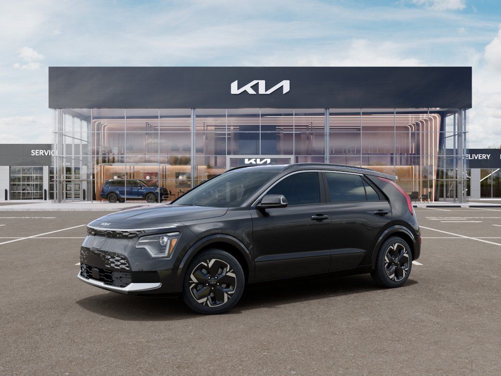 New 2026 Interstellar Gray Kia Wind image 3