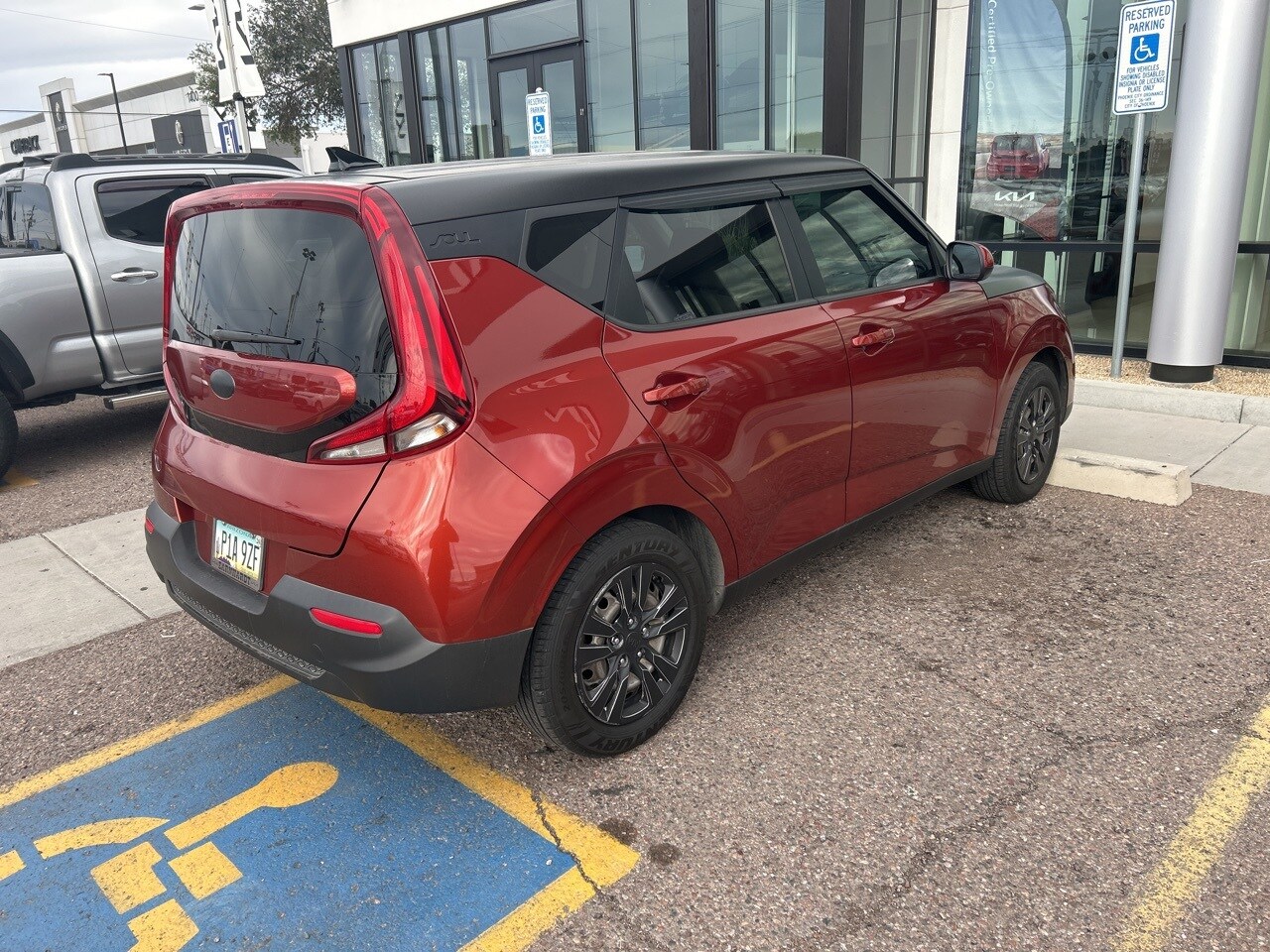 2020 Kia Soul LX photo 2