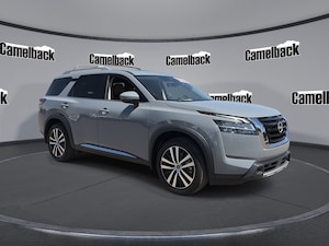 2024 Nissan Pathfinder Platinum SUV