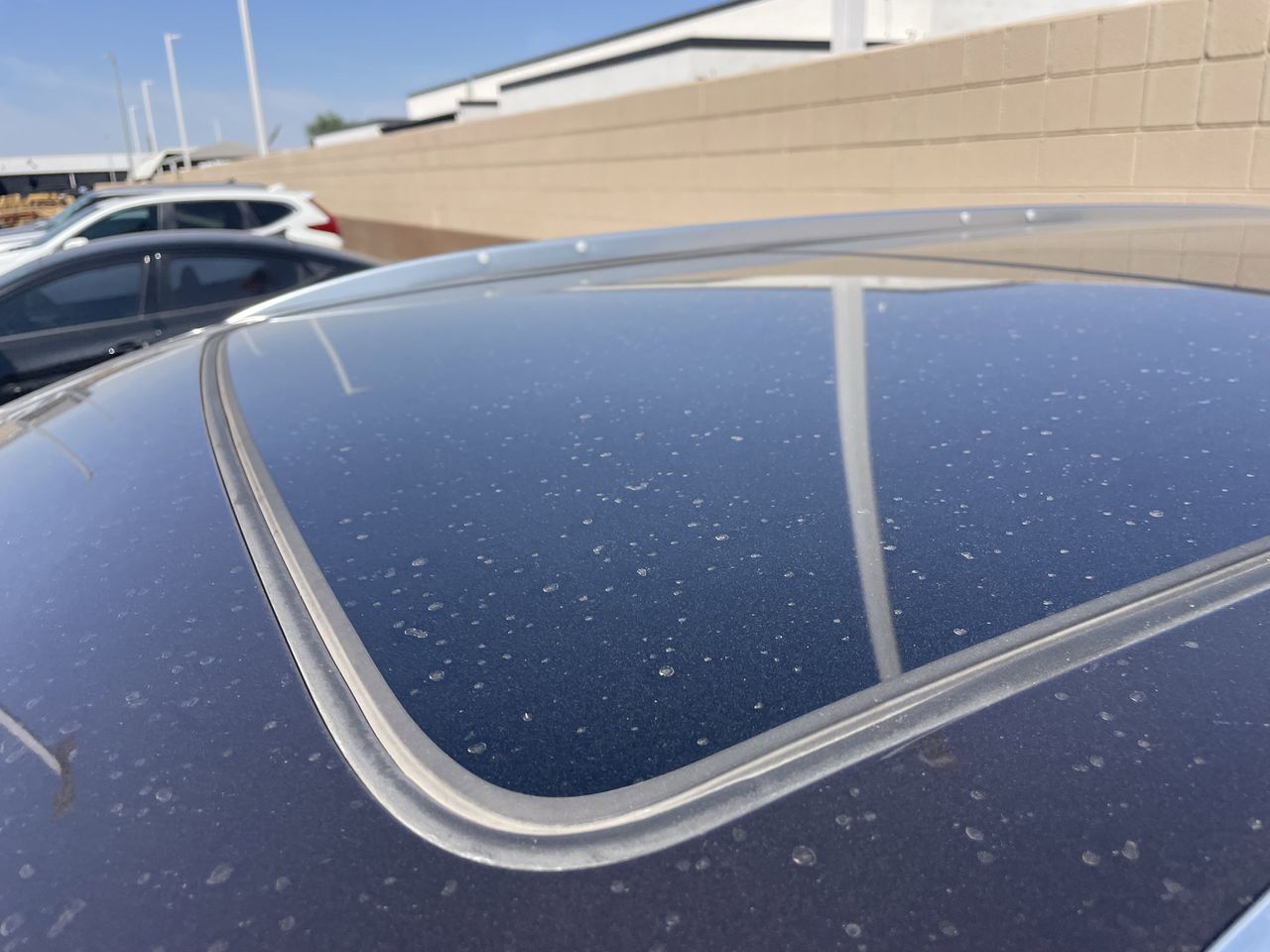 Used 2018 Midnight Sky CADILLAC Luxury image 10