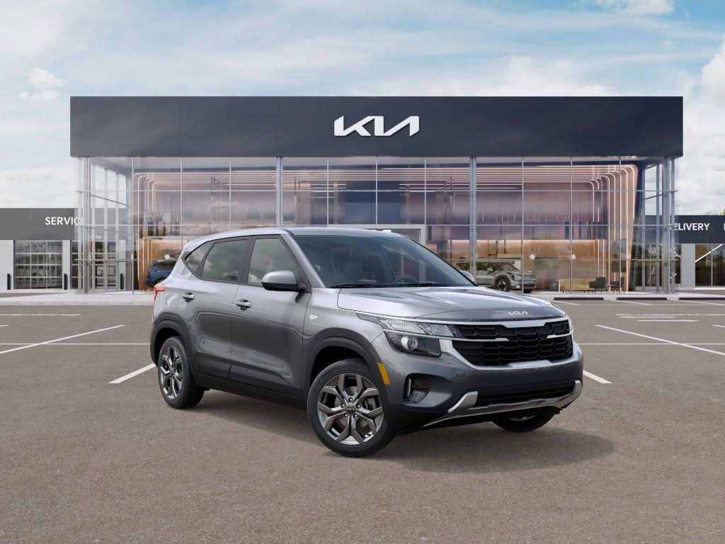 New 2026 Steel Gray Kia LX image 8