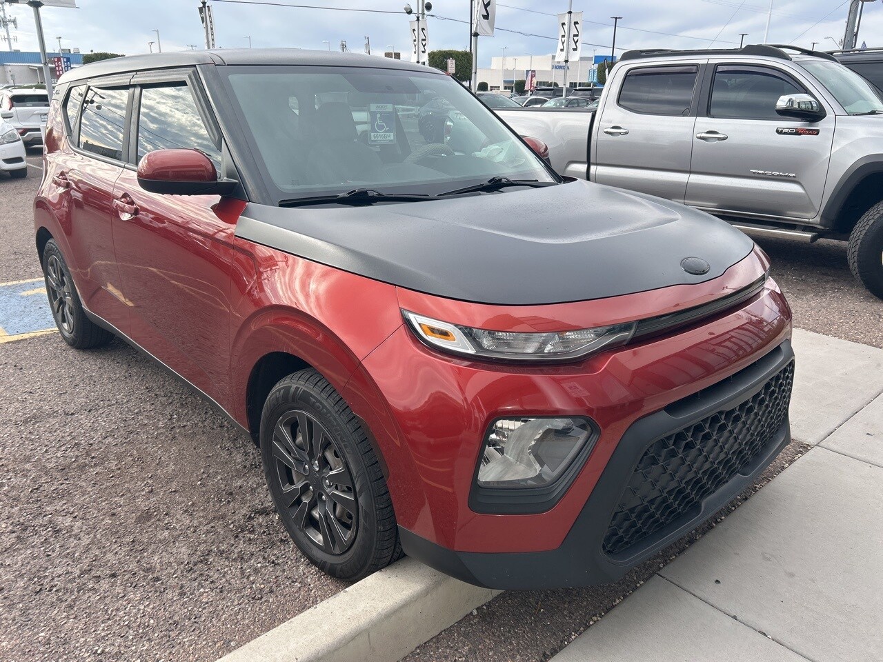 2020 Kia Soul LX photo 3