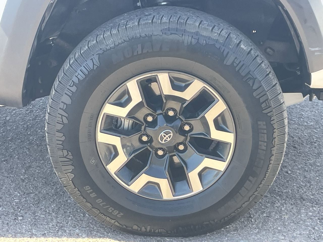 Used 2023 Ice Cap Toyota TRD Off Road V6 image 9