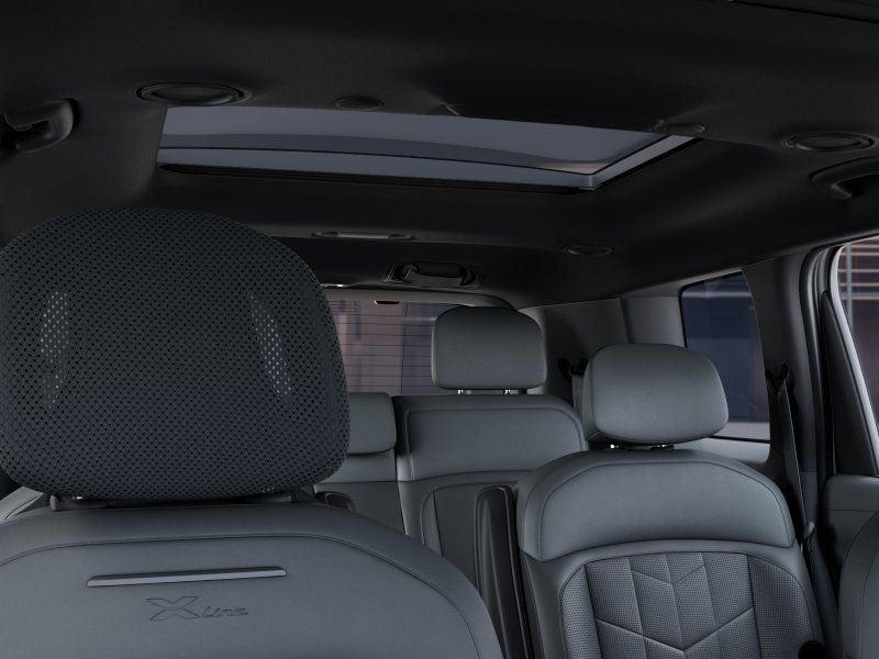 New 2027 Glacial White Pearl Kia X-Line SX image 27