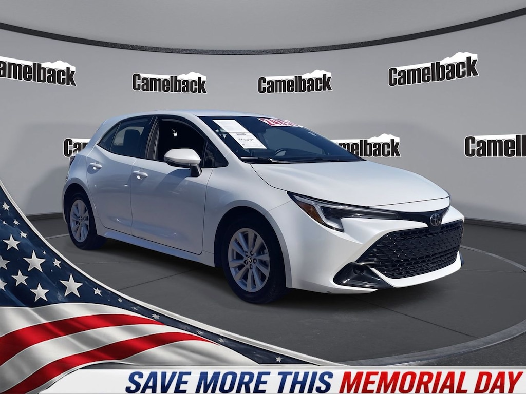 Used 2024 Toyota Corolla Hatchback SE Hatchback