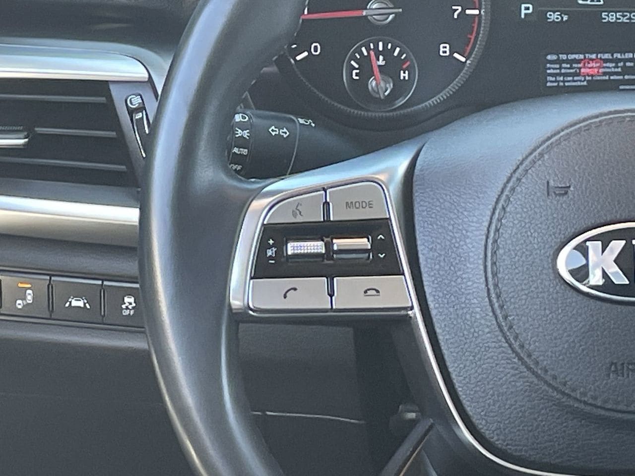 Used 2020 Everlasting Silver Kia S image 22