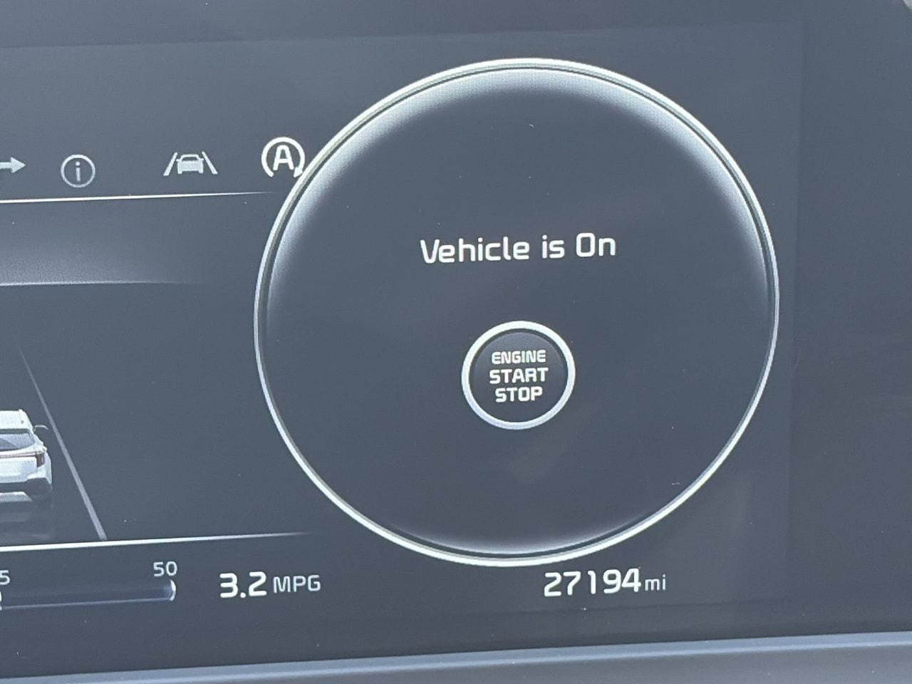 Certified Used 2025 Snow White Pearl Kia EX image 30