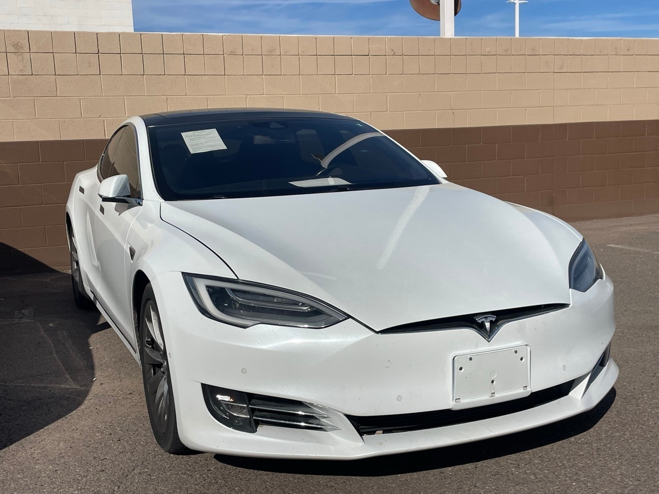 2016 Tesla Model S 90D