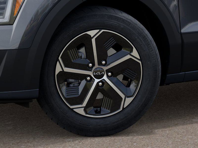 New 2026 Steel Gray Kia LX image 9