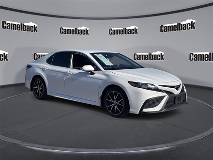 2024 Toyota Camry SE Sedan