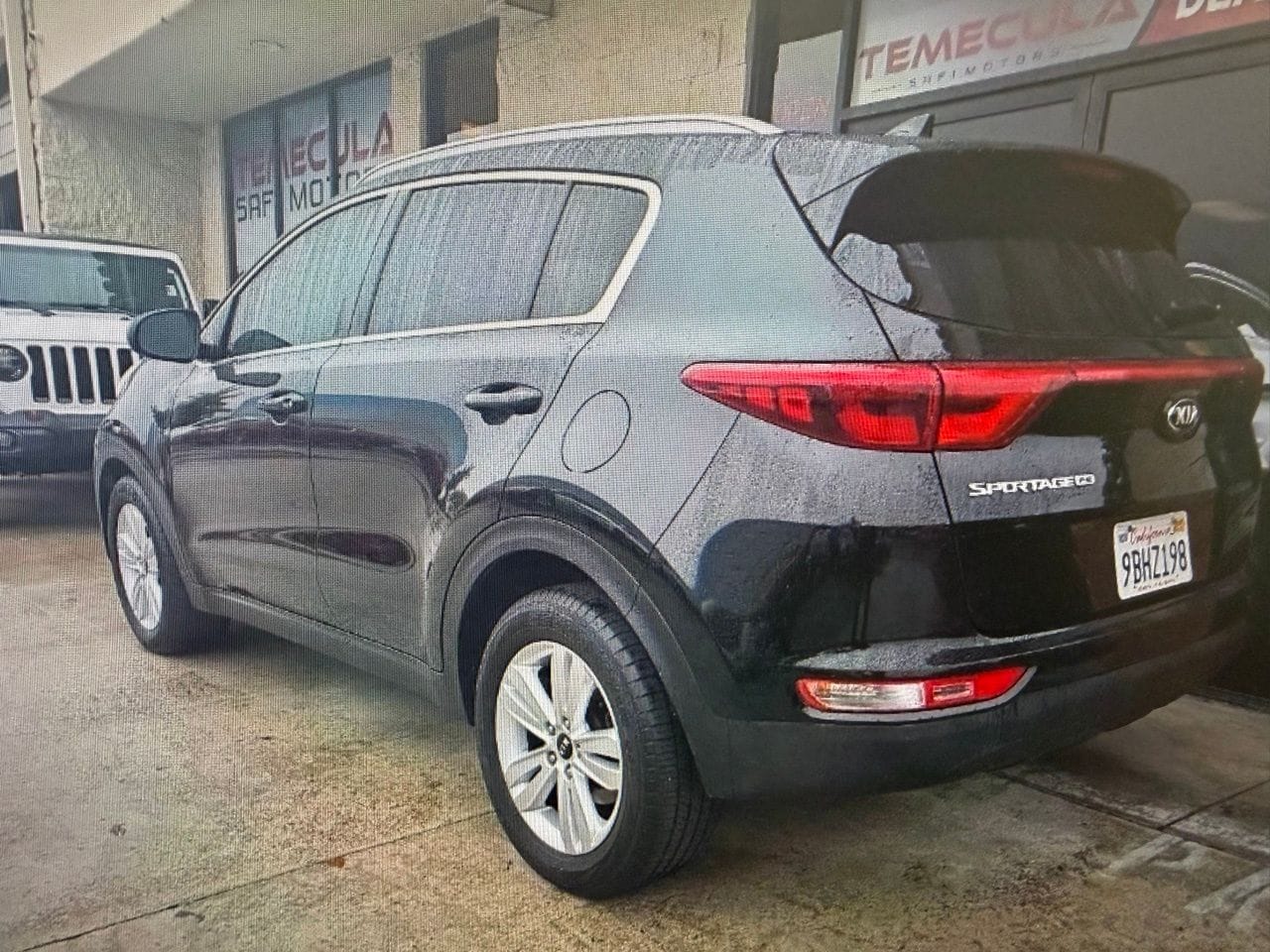 Used 2018 Black Cherry Kia LX image 3