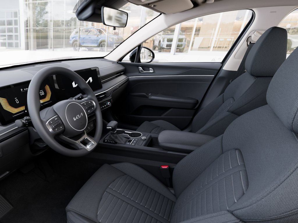 New 2026 Aurora Black Pearl Kia LXS image 17