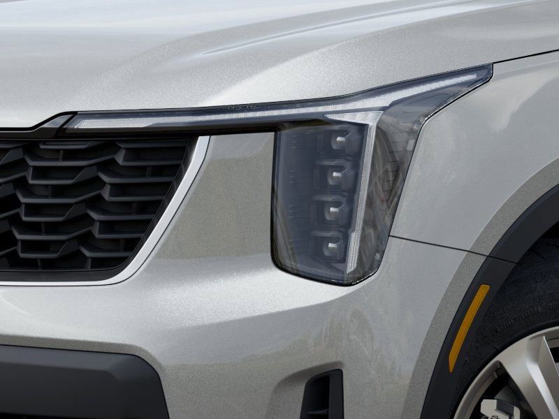 New 2026 Ivory Silver Kia LX image 10