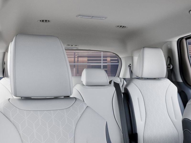 New 2026 Snow White Pearl Kia EX image 27