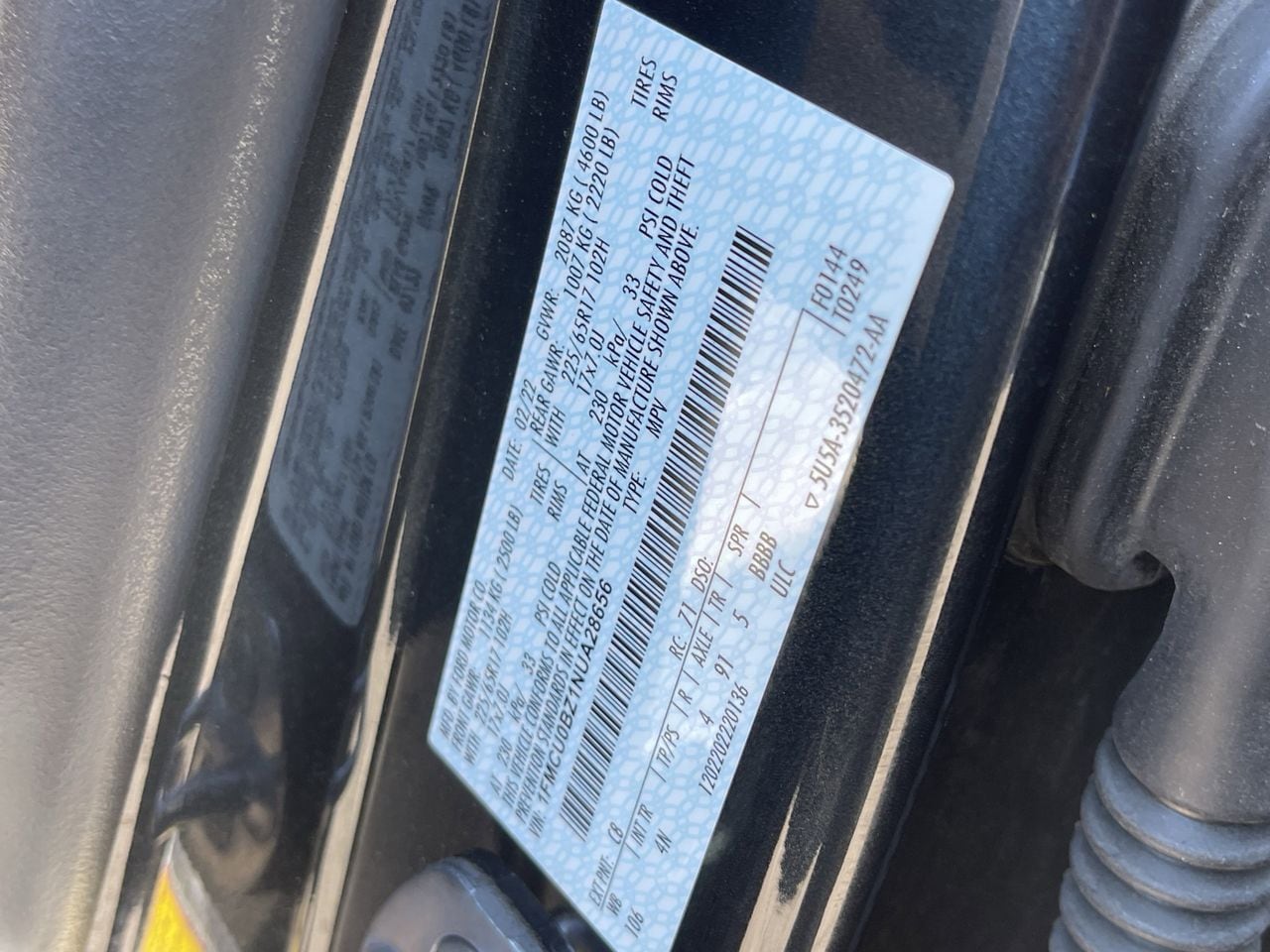 Used 2022 Stone Blue Metallic Ford SE Hybrid image 12