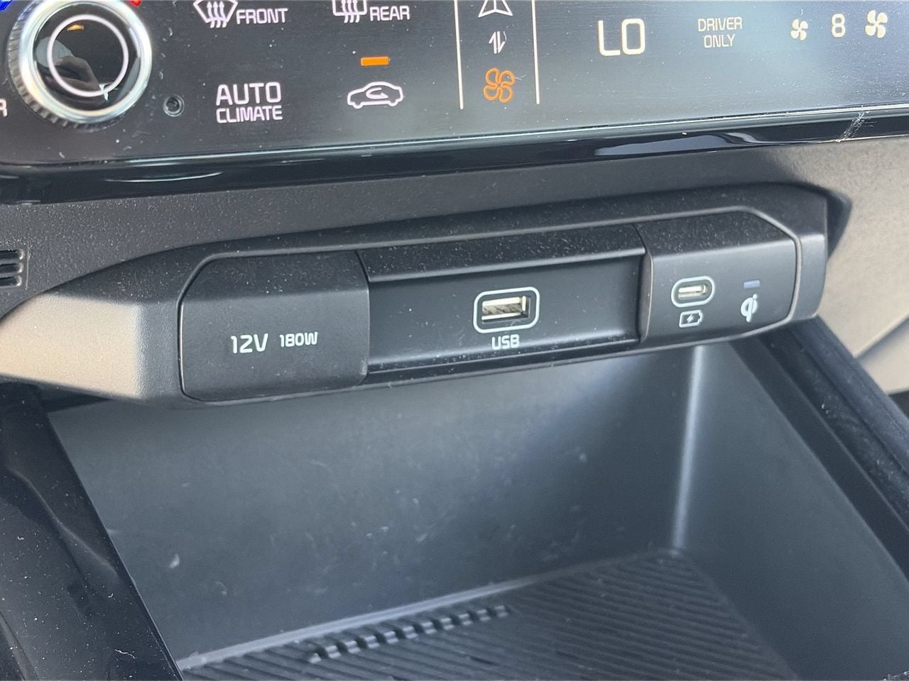 Certified Used 2025 Snow White Pearl Kia EX image 27