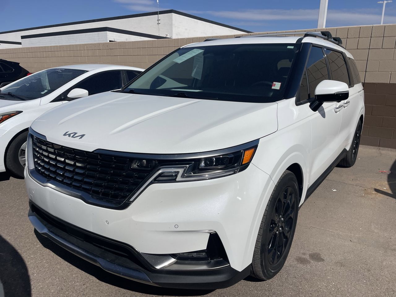 Certified Used 2024 Snow White Pearl Kia SX image 3