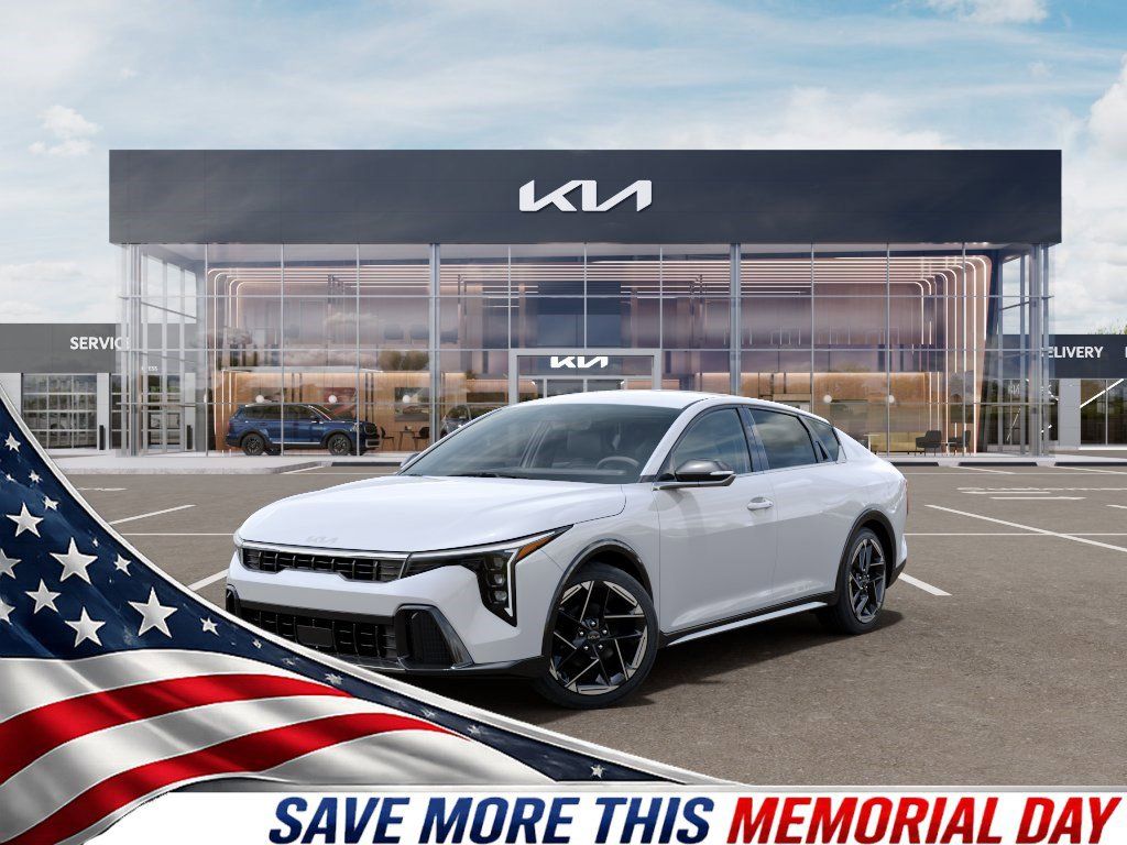 2026 Kia K4 GT-Line AT's photo