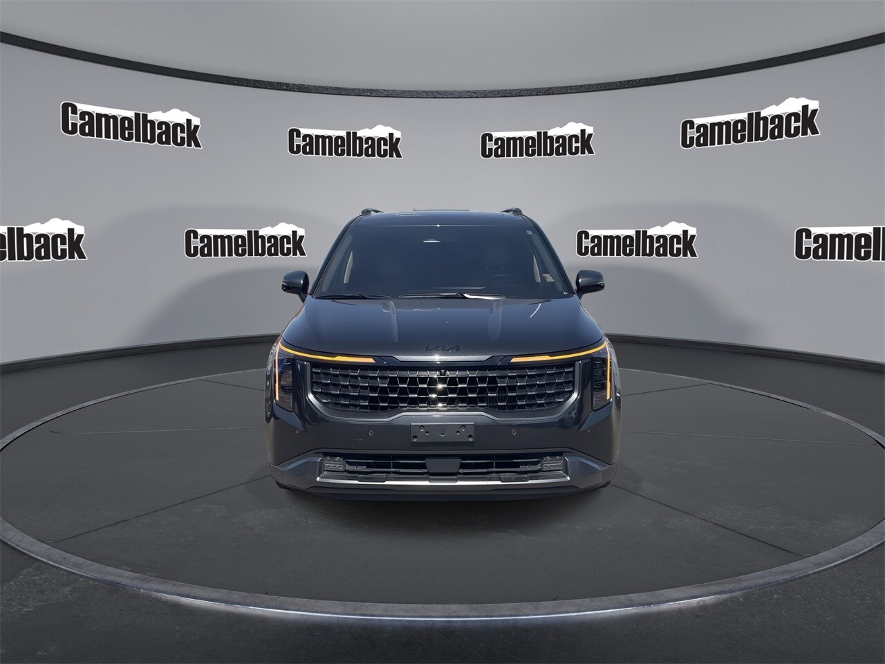 2025 Kia Carnival SX Prestige photo 2