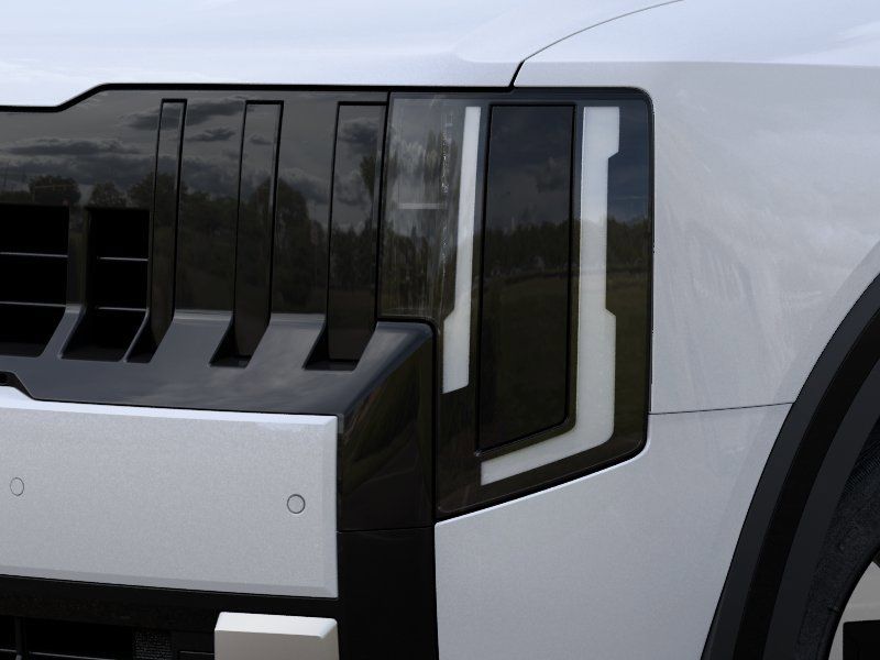 New 2027 Glacial White Pearl Kia EX image 10