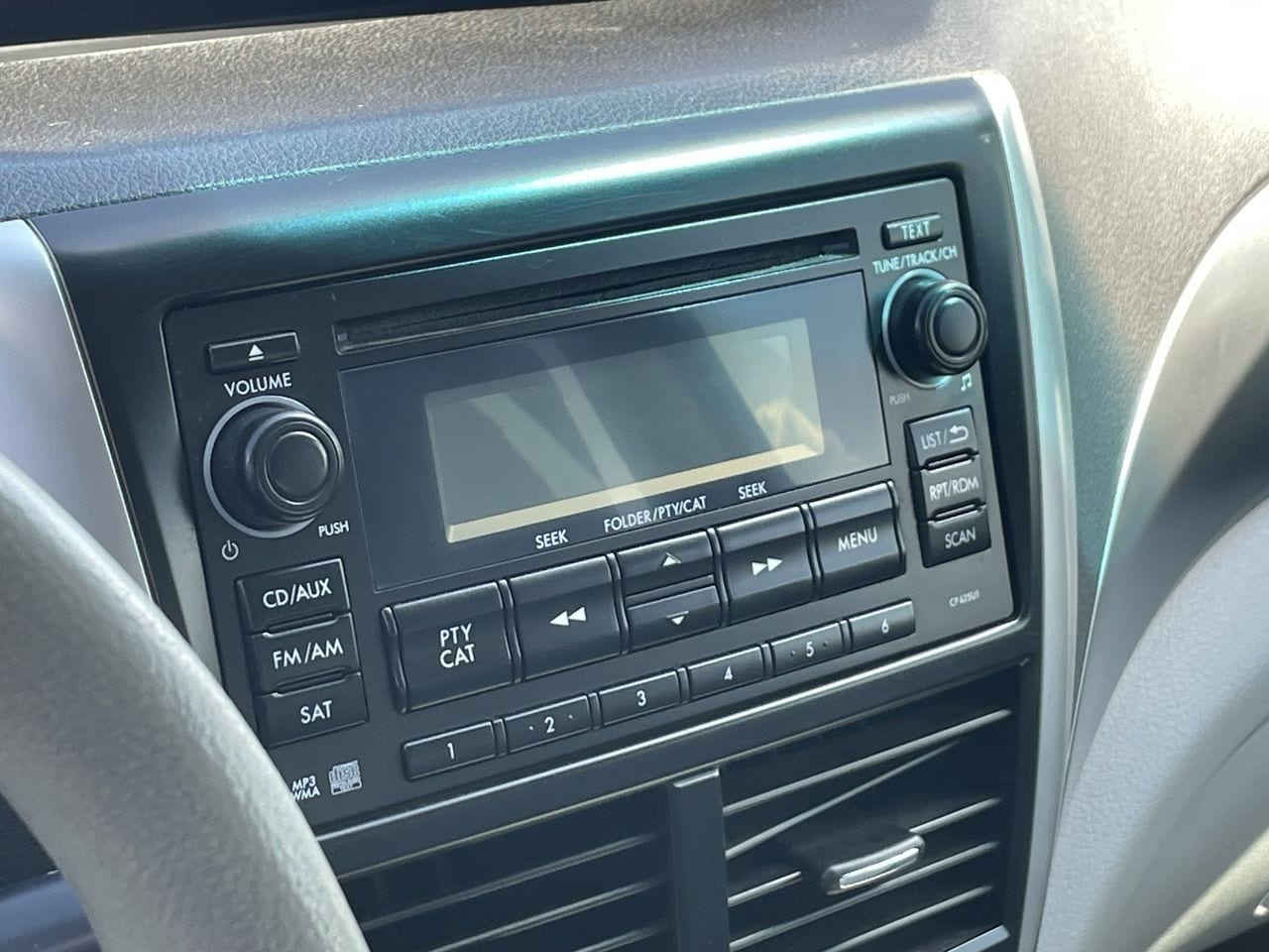 Used 2013 Marine Blue Pearl Subaru 2.5X image 9