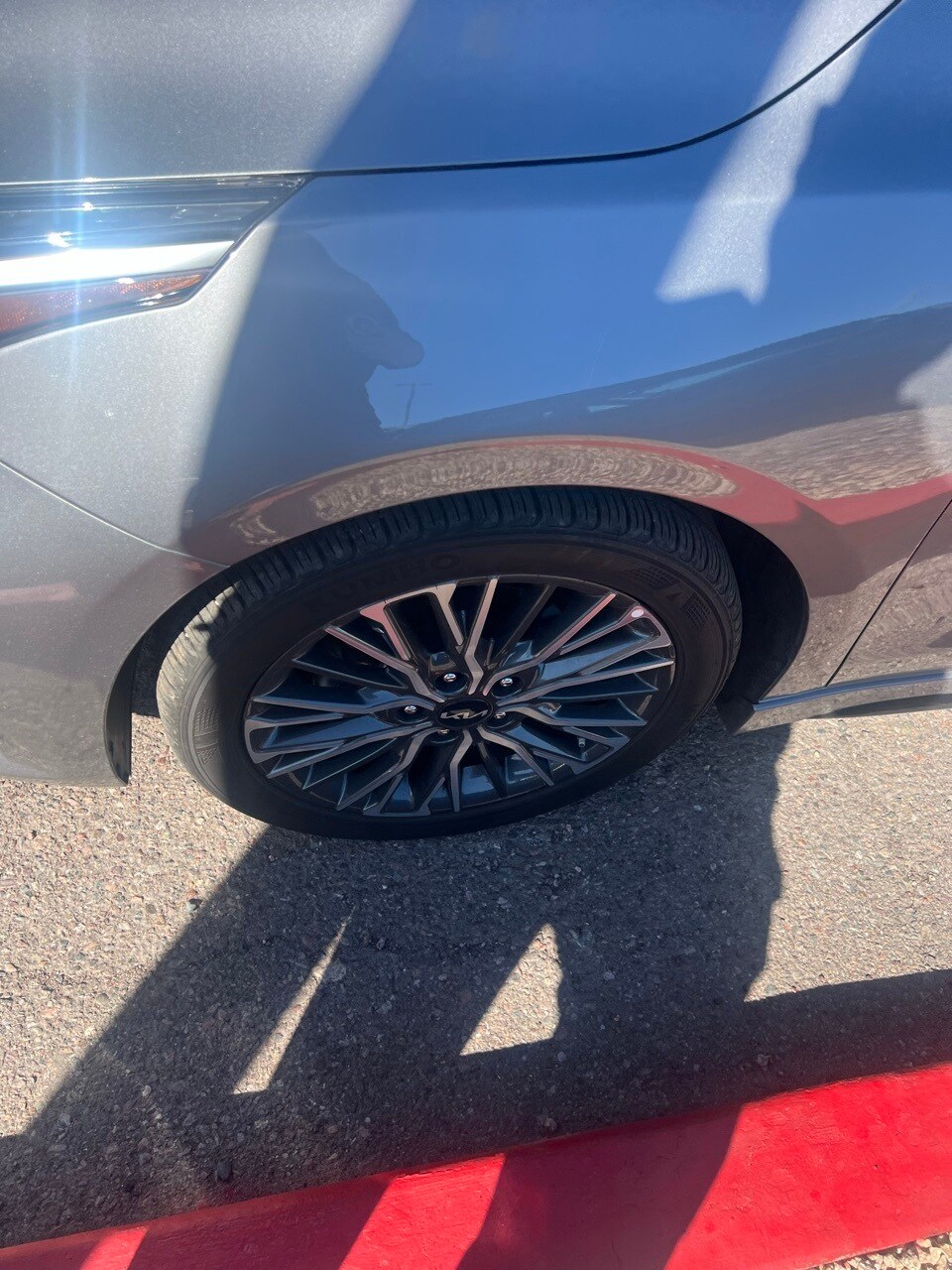 2024 Kia Forte GT-Line photo 3