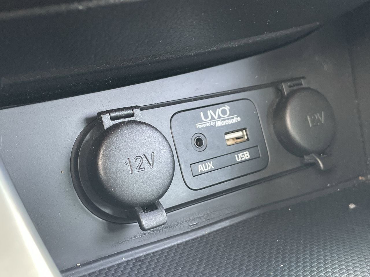 Used 2015 Titanium Silver Kia SX Turbo FWD image 27