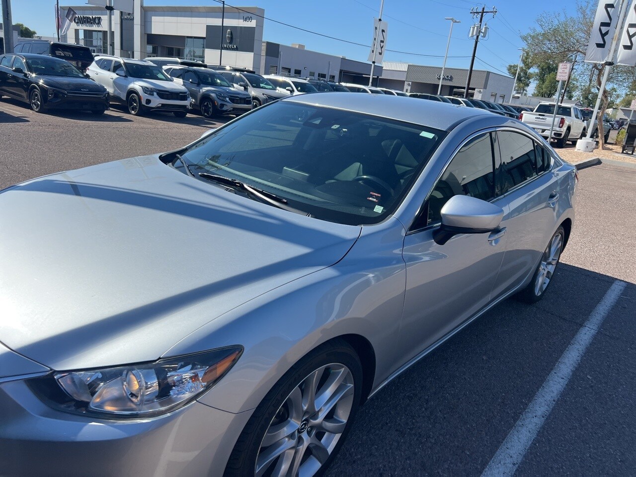2017 Mazda Mazda6 Touring photo 2