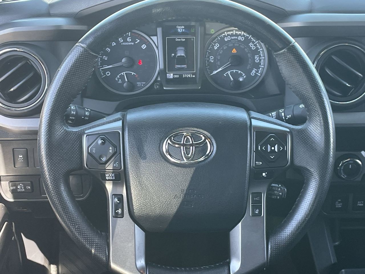 Used 2023 Ice Cap Toyota TRD Off Road V6 image 21