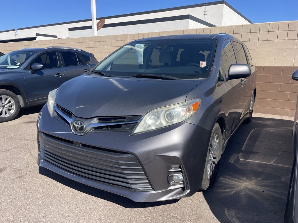 Used 2018 Toyota Sienna Van Passenger Van