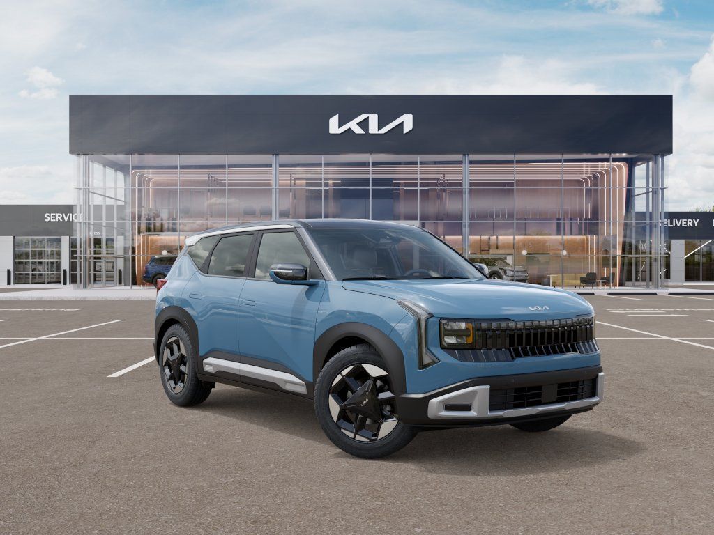New 2027 Frost Blue/Black Roof Kia S image 8