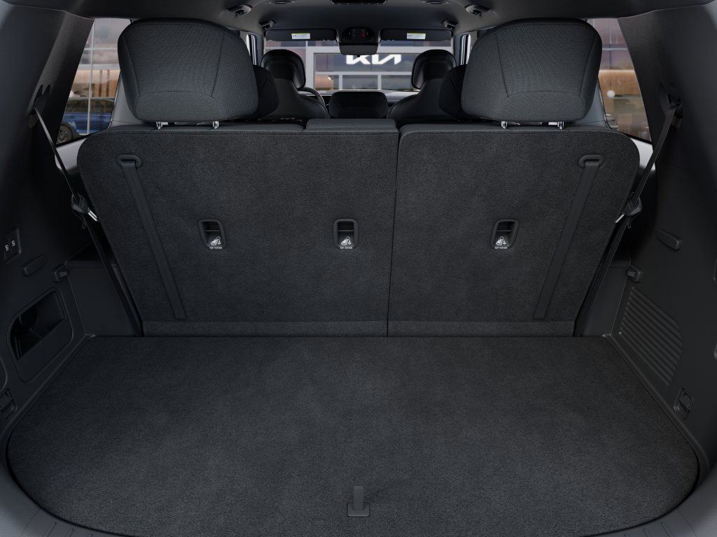 New 2027 Ebony Black Kia LX image 19
