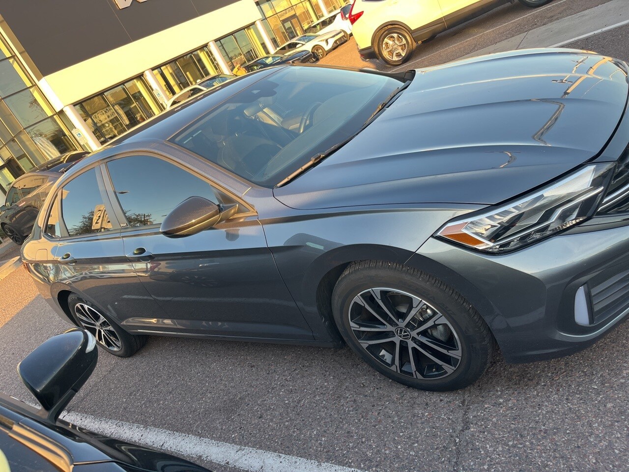 2023 Volkswagen Jetta 1.5T Sport photo 4