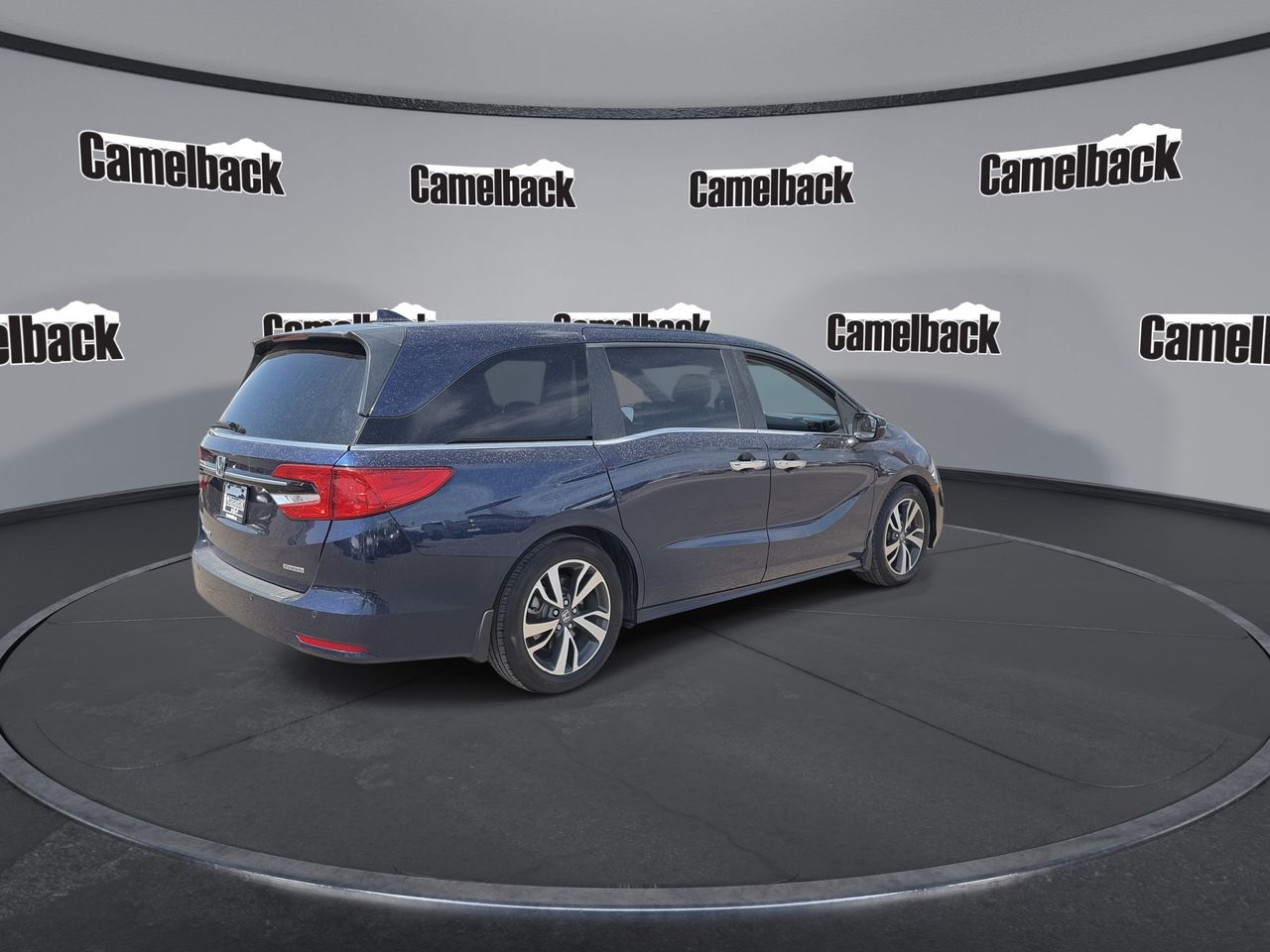 Used 2023 Obsidian Blue Pearl Honda Touring image 7