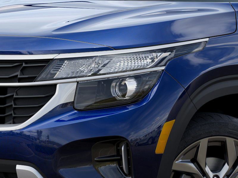 New 2026 Dark Ocean Blue Kia LX image 10