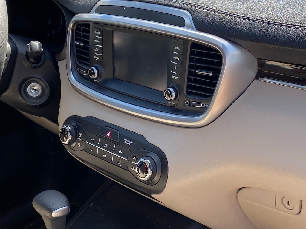 Used 2020 Kia Sorento 2.4L LX SUV