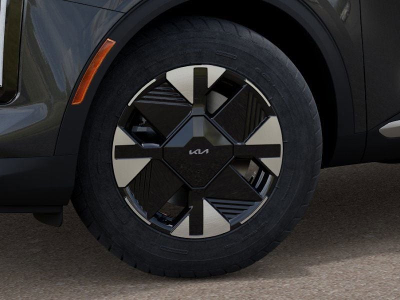 New 2026 Gravity Gray Kia LX image 9