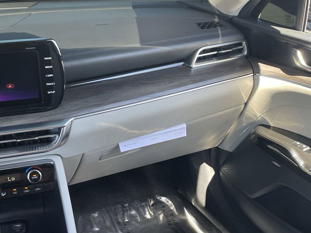 Used 2021 Gravity Gray Kia EX image 15