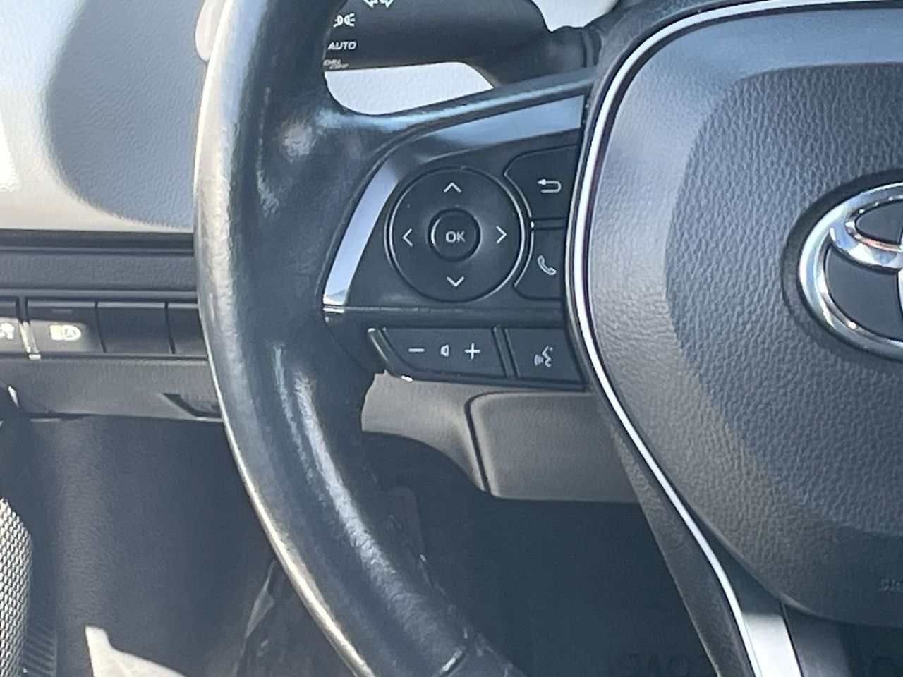 Used 2023 Blueprint Toyota SE image 21